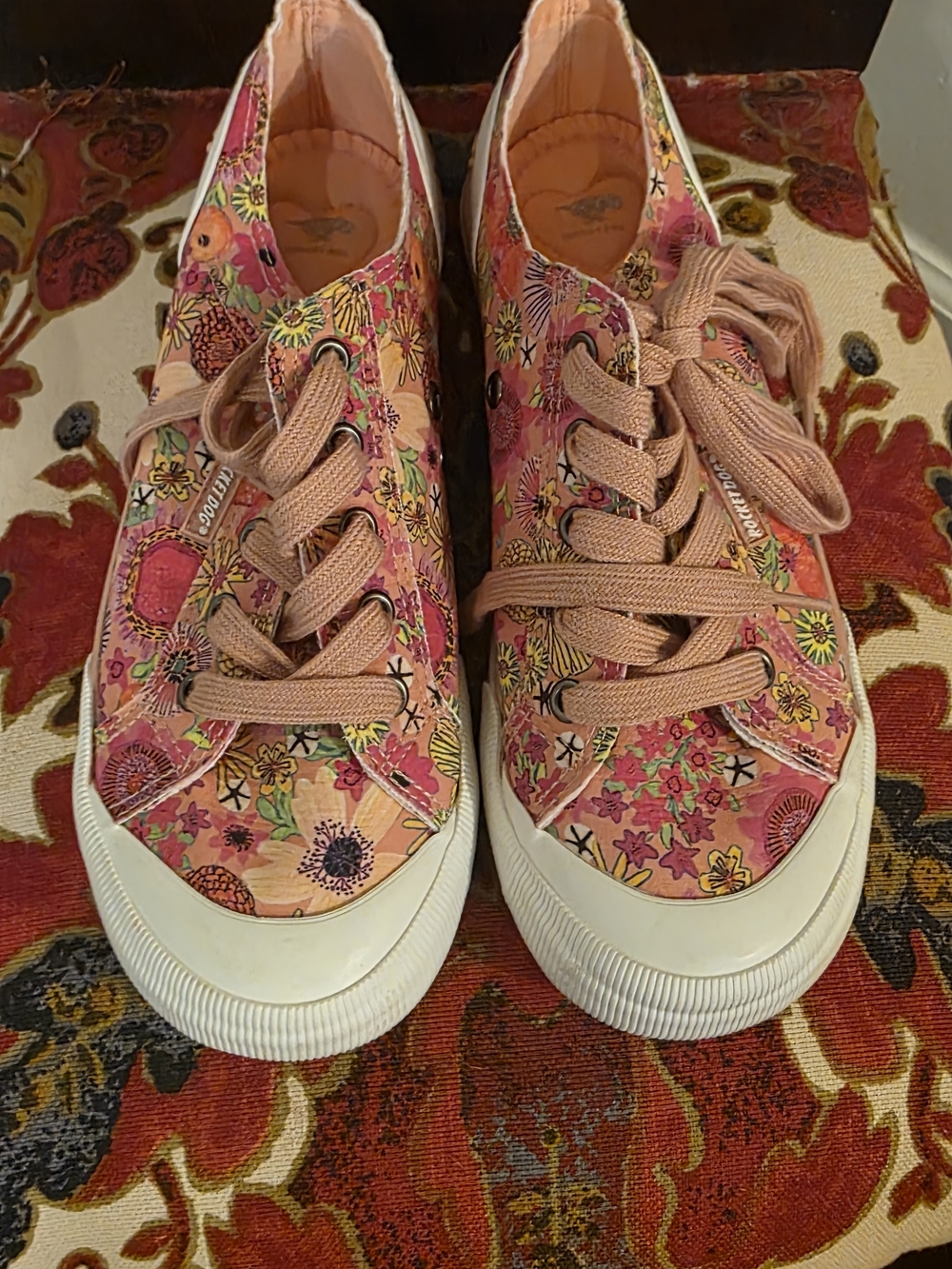 Rocket Dog Pink Floral Low-Top Sneakers